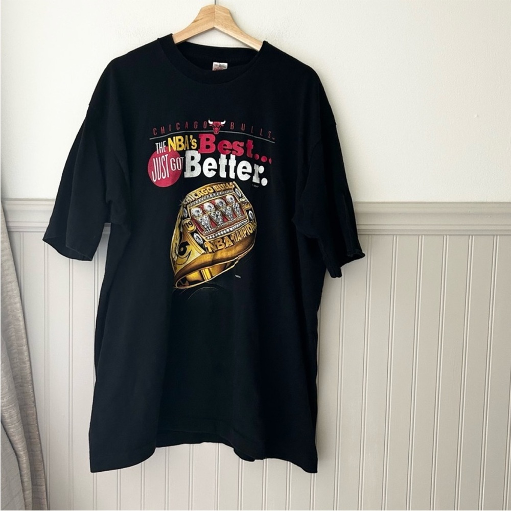 Vintage 1996 Chicago Bulls Champions XXL T-Shirt Fruit of the Loom Gold Ring